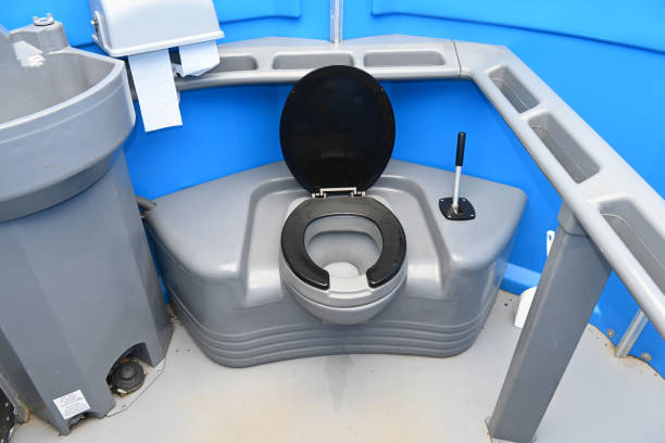 Portable Toilet Options We Offer in Kensington, NY